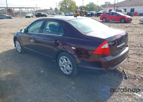 2011 Ford Fusion Se z USA, uszkodzony, nr VIN 3FAHP0HA1BR317001